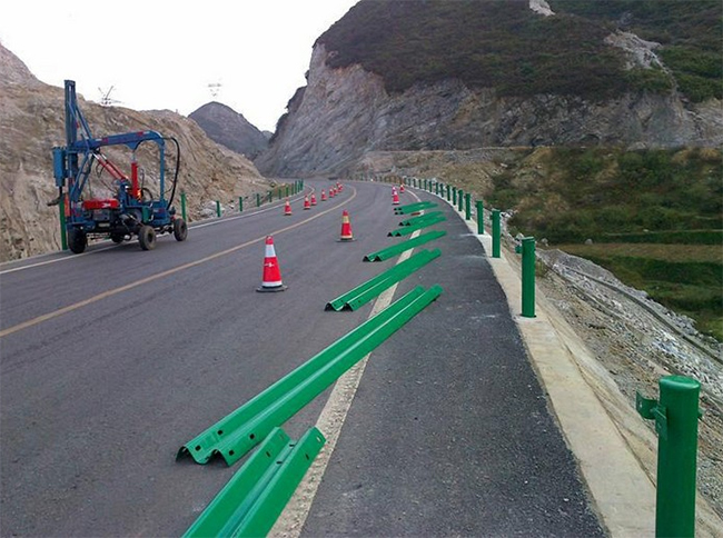 沧州高速公路护栏的设计要素有哪些？